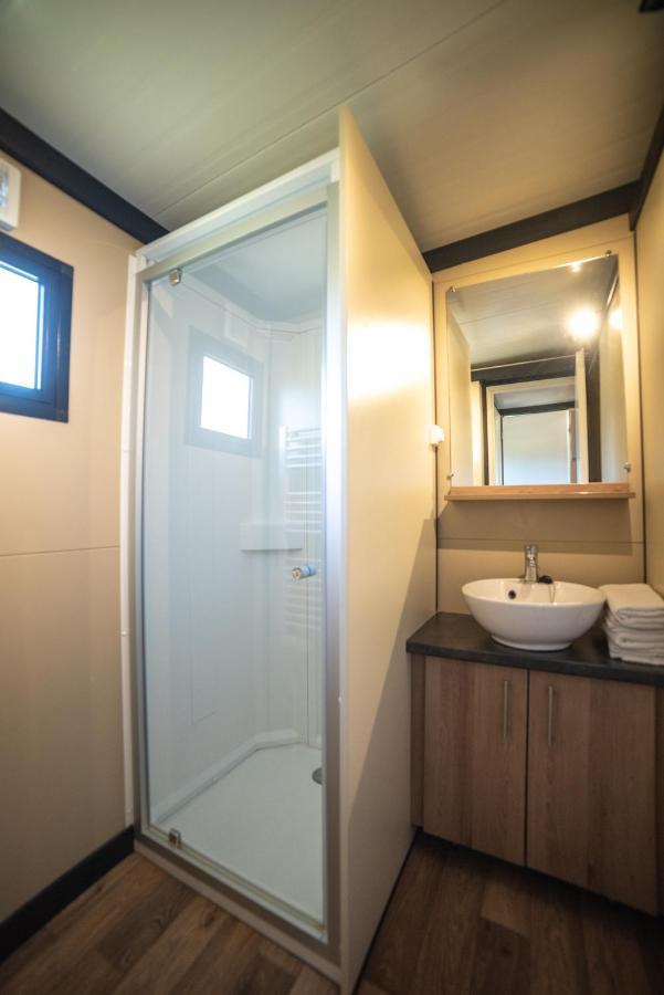 Camping Du Sevron Saint-Etienne-du-Bois  Exteriör bild