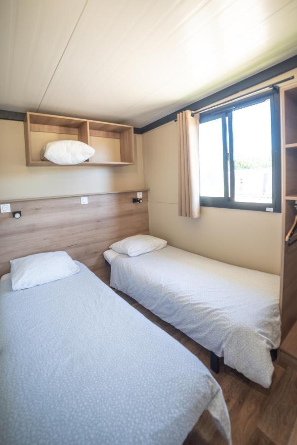 Camping Du Sevron Saint-Etienne-du-Bois  Exteriör bild